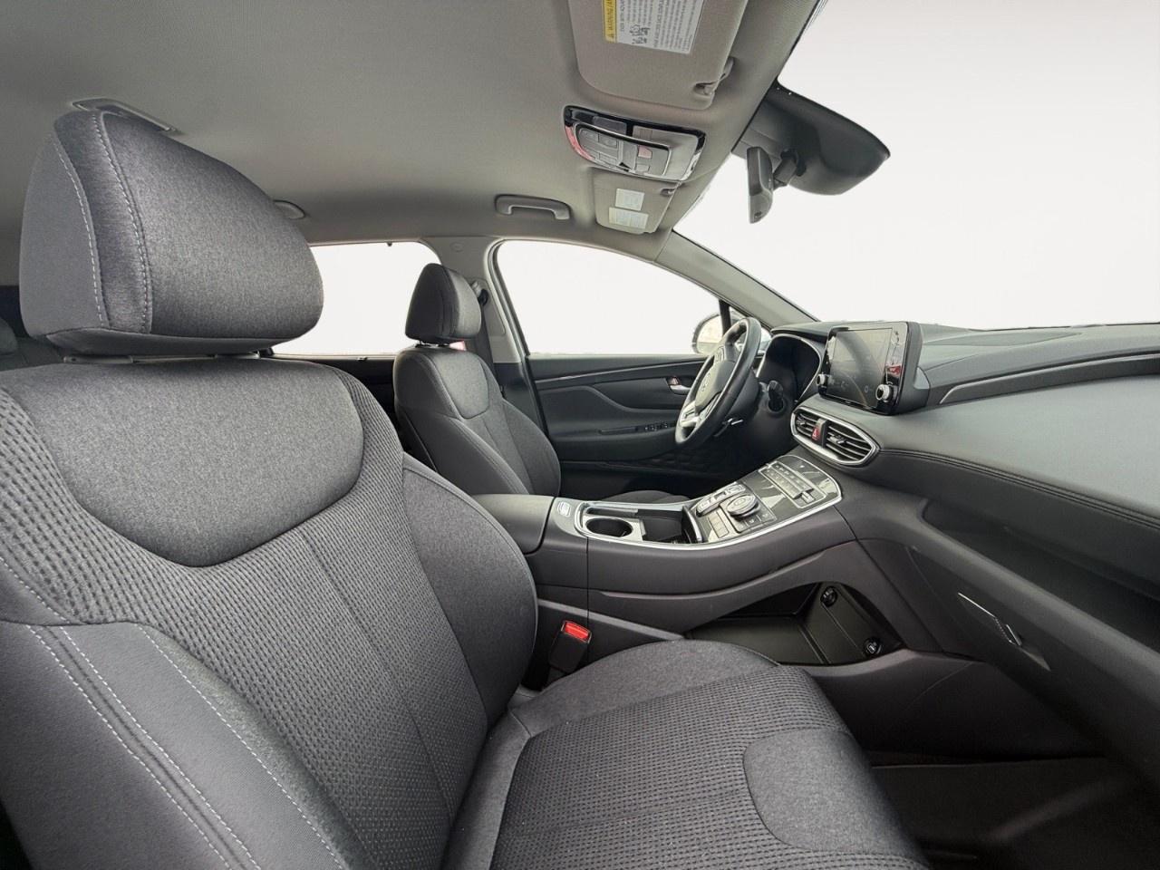 2022 Hyundai Santa Fe Preferred AWD Photo