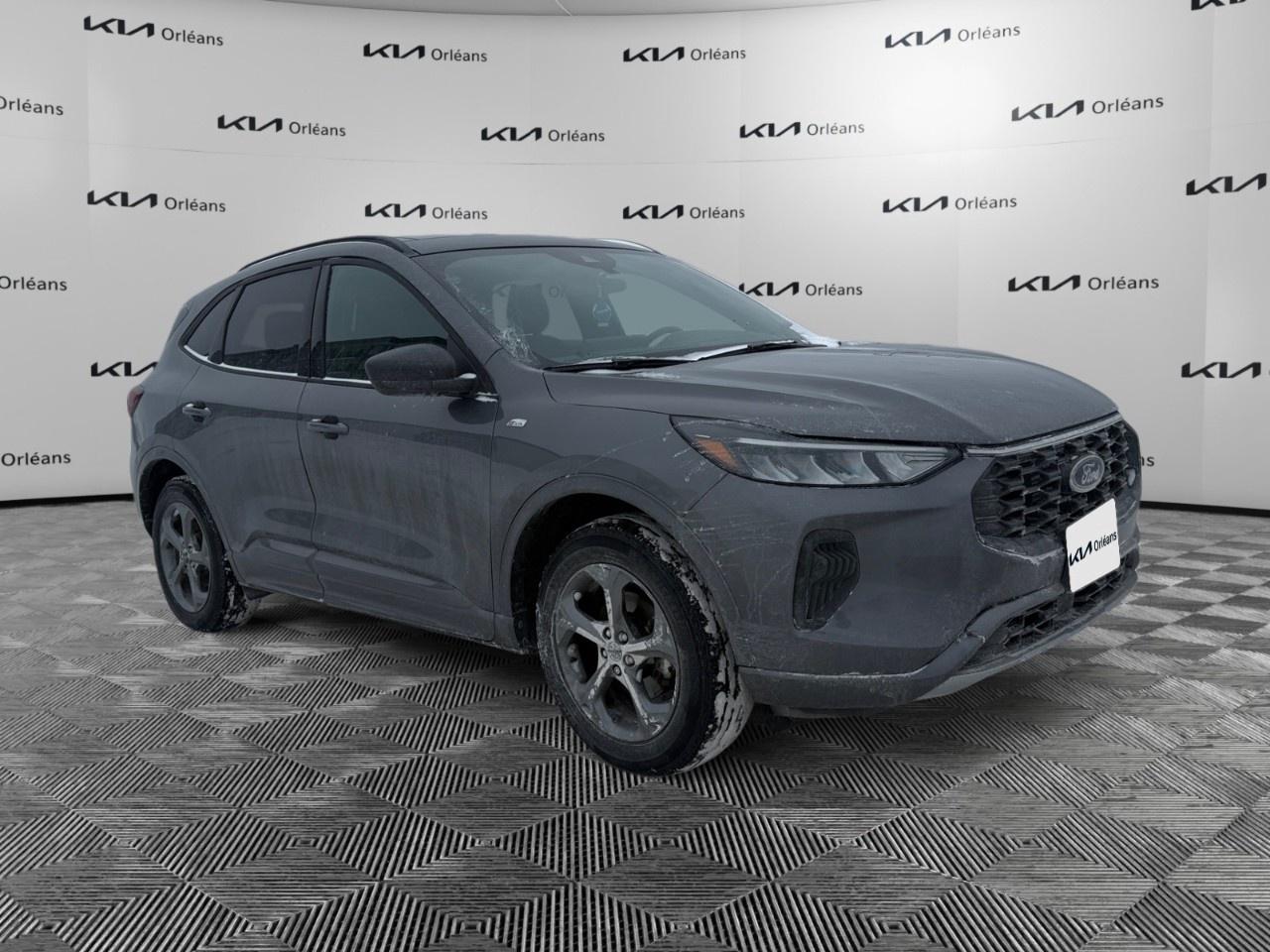 2024 Ford Escape ST-Line AWD Photo