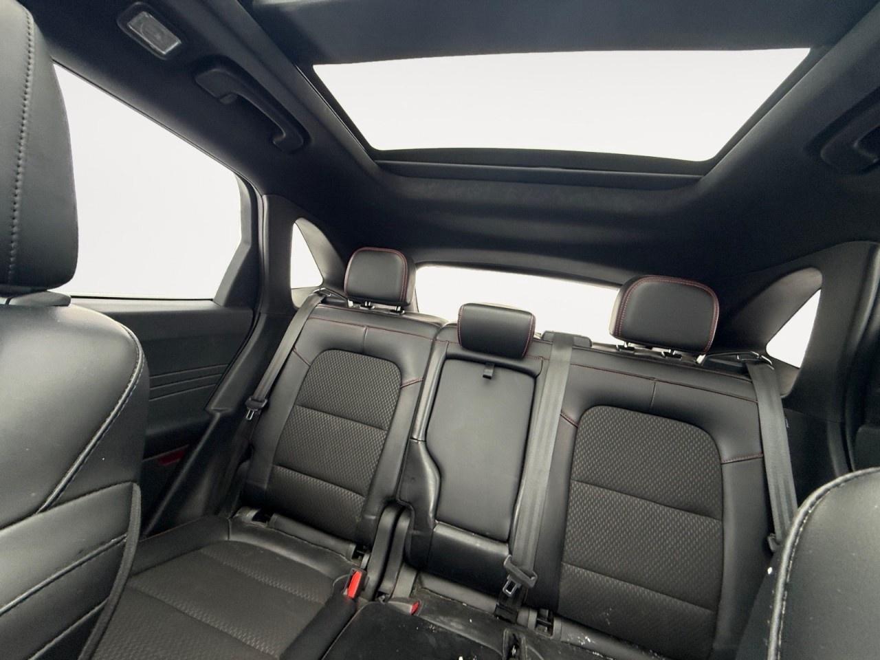 2024 Ford Escape ST-Line AWD Photo