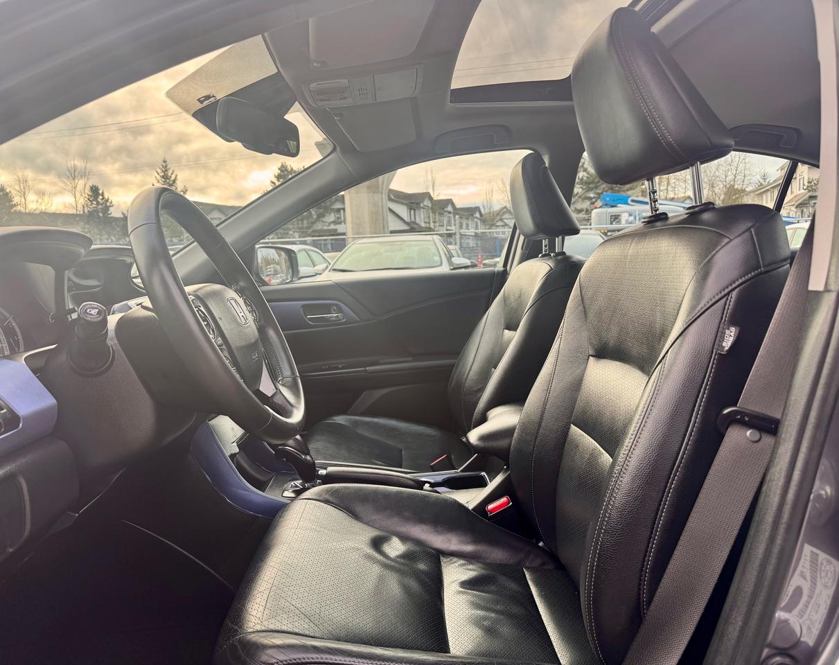 2016 Honda Accord FINANCING AVAILABLE Photo9