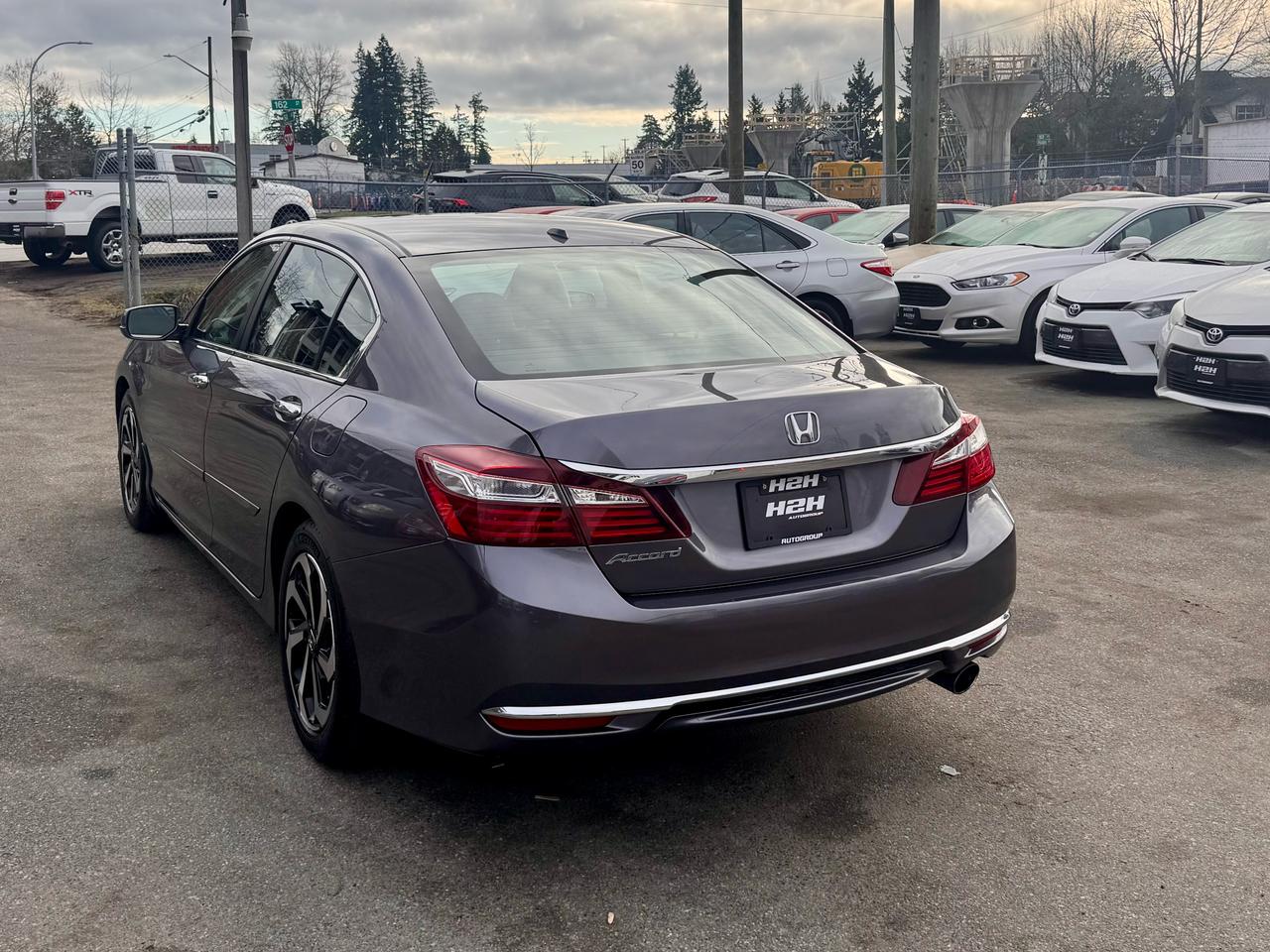 2016 Honda Accord FINANCING AVAILABLE Photo7