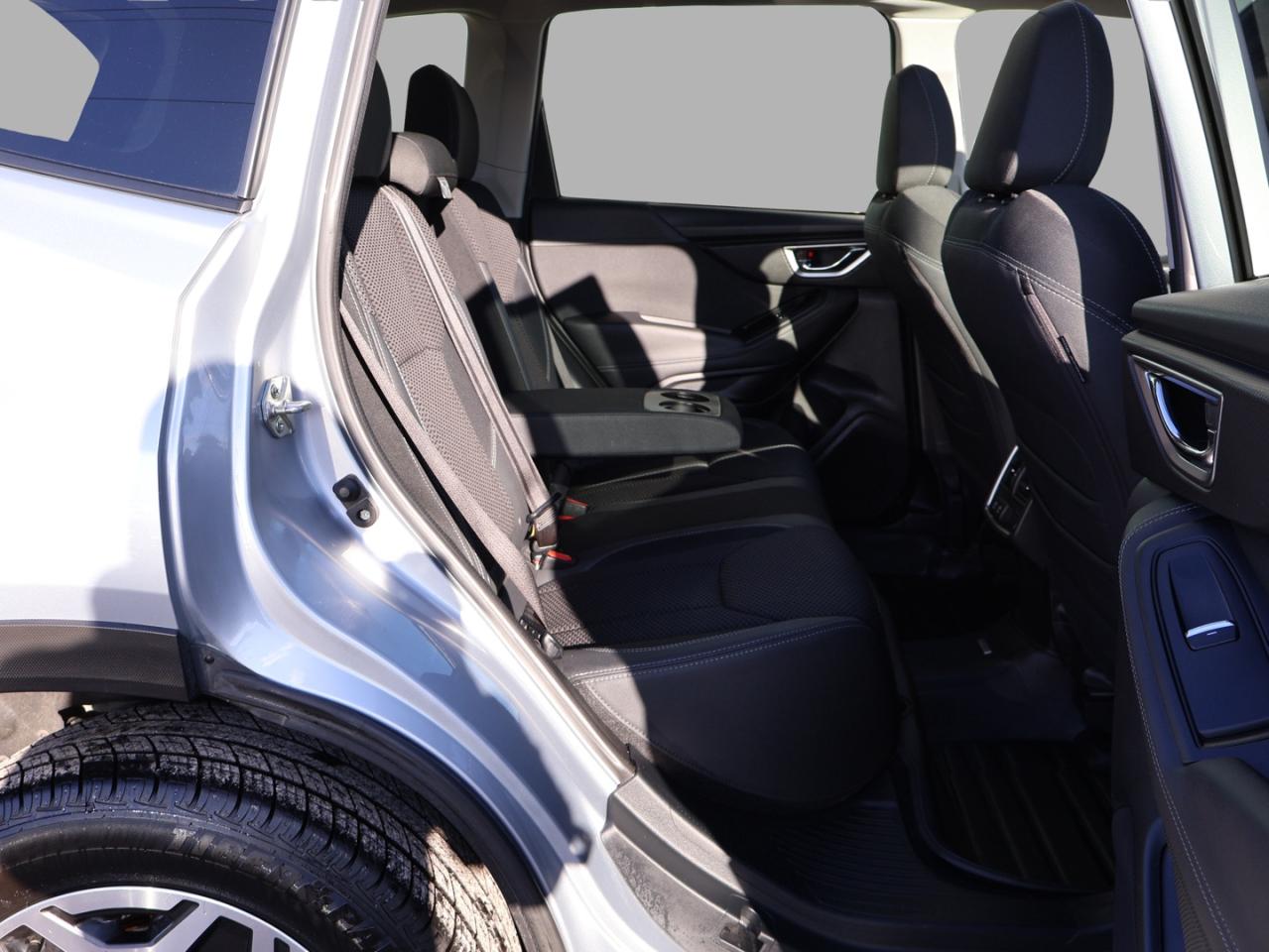 2022 Subaru Forester TOURING AWD CERTIFIED *1 OWNER*ACCIDENT FREE*SUBARU MAINTAIN* CAMERA BLUETOOTH HEATED SEATS CRUISE ALLOYS Photo