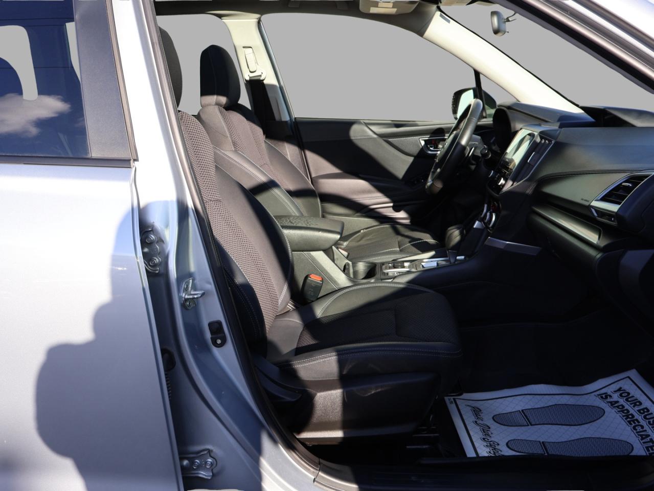 2022 Subaru Forester TOURING AWD CERTIFIED *1 OWNER*ACCIDENT FREE*SUBARU MAINTAIN* CAMERA BLUETOOTH HEATED SEATS CRUISE ALLOYS Photo