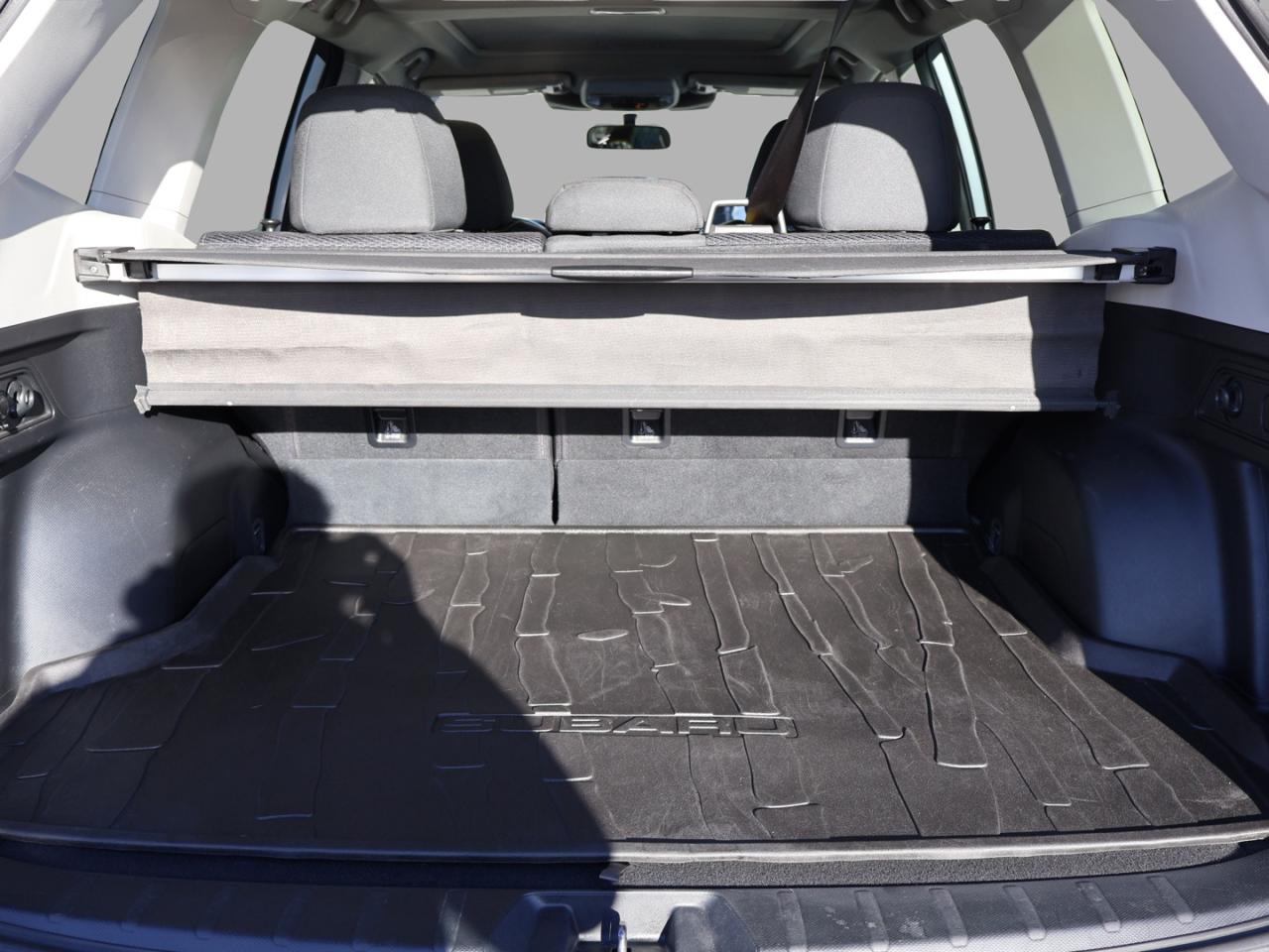 2022 Subaru Forester TOURING AWD CERTIFIED *1 OWNER*ACCIDENT FREE*SUBARU MAINTAIN* CAMERA BLUETOOTH HEATED SEATS CRUISE ALLOYS Photo