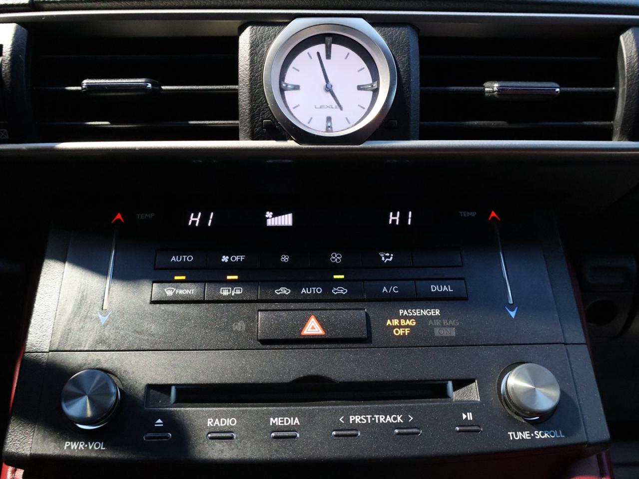 2017 Lexus RC 350 F-SPORT AWD CERTIFIED CAMERA NAV BLUETOOTH LEATHER COOL/HEAT SEAT/STEERING SUNROOF CRUISE ALLOYS Photo