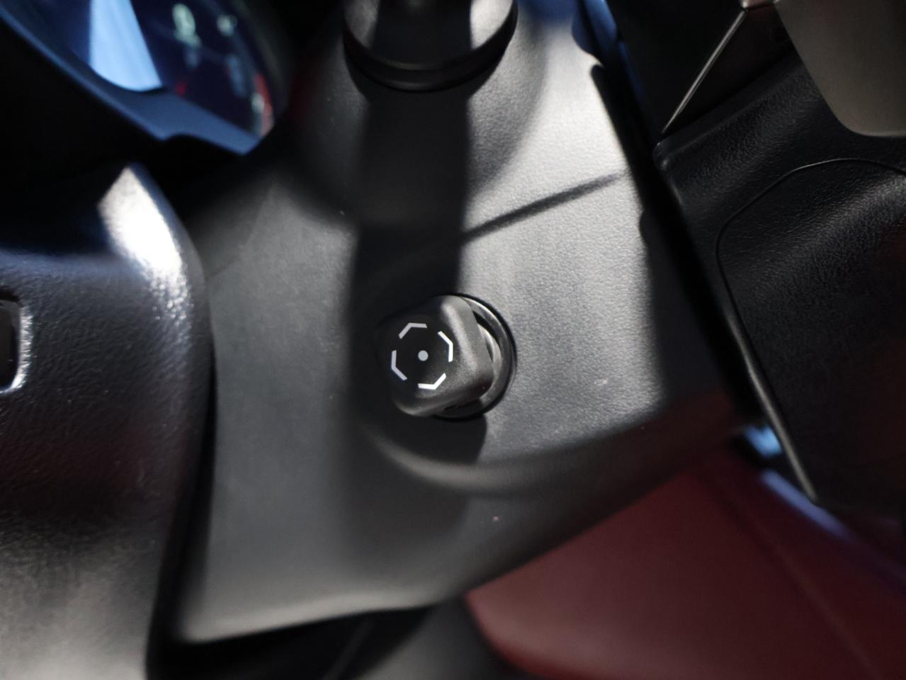 2017 Lexus RC 350 F-SPORT AWD CERTIFIED CAMERA NAV BLUETOOTH LEATHER COOL/HEAT SEAT/STEERING SUNROOF CRUISE ALLOYS Photo