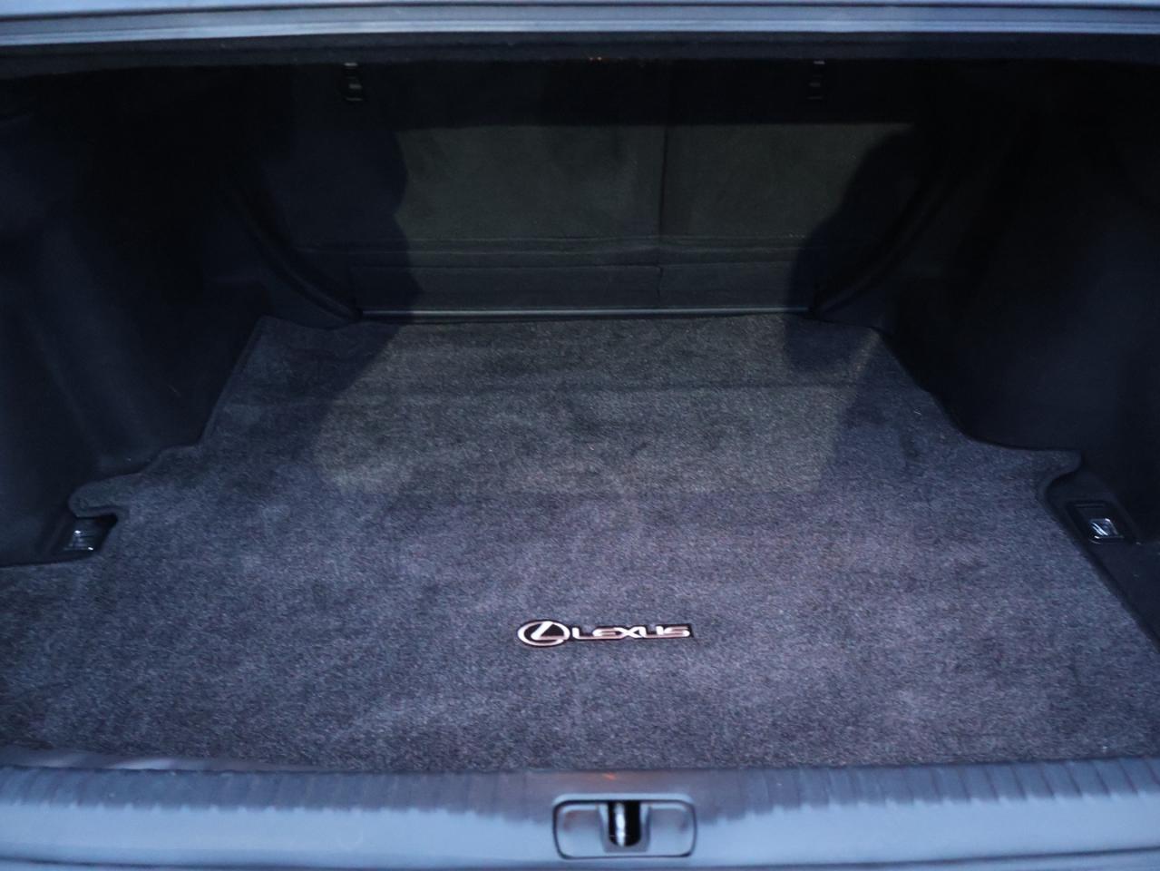 2017 Lexus RC 350 F-SPORT AWD CERTIFIED CAMERA NAV BLUETOOTH LEATHER COOL/HEAT SEAT/STEERING SUNROOF CRUISE ALLOYS Photo