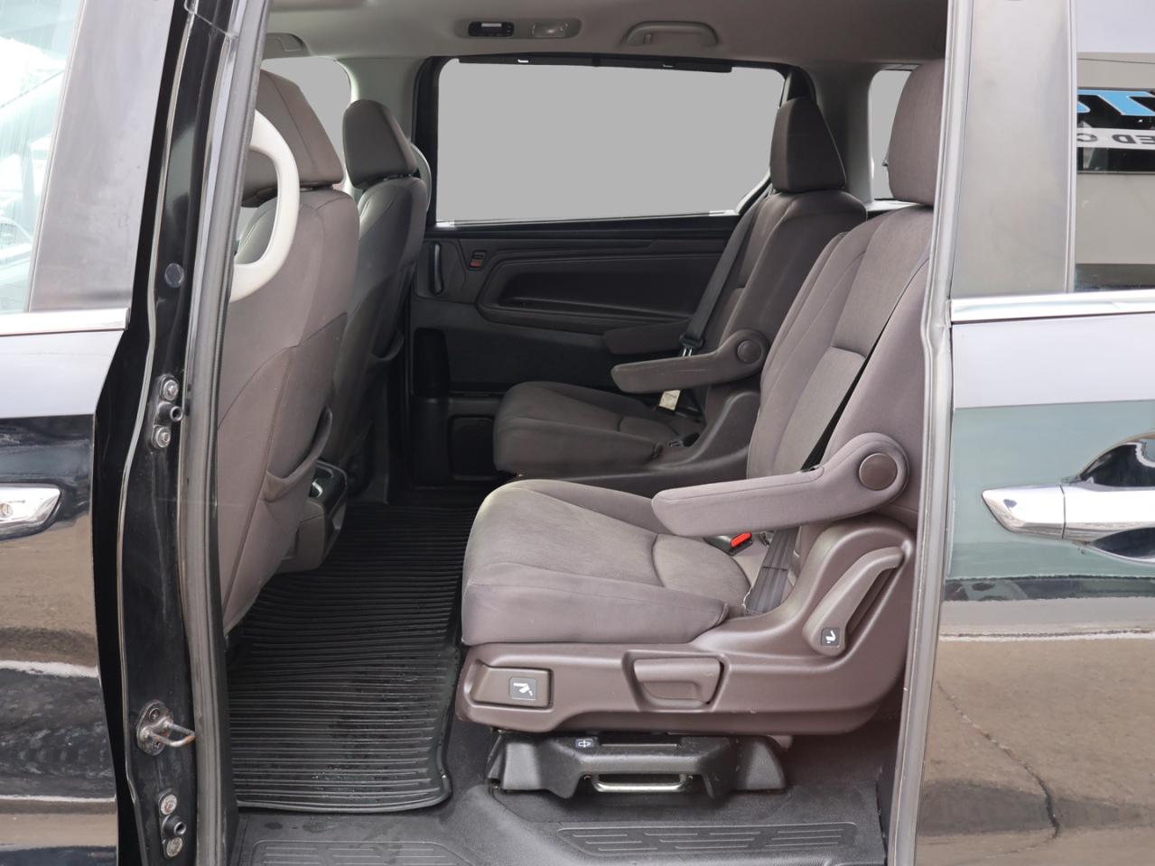 2019 Honda Odyssey EX CERTIFIED *ACCIDENT FREE* CAMERA BLUETOOTH SUNROOF HEATED SEATS CRUISE ALLOYS Photo