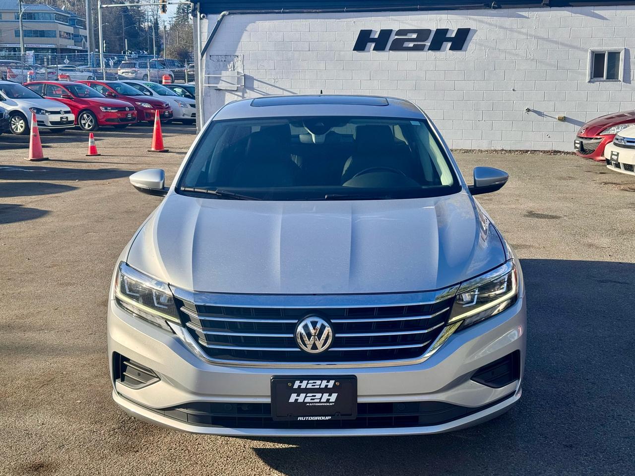 2020 Volkswagen Passat FINANCING AVAILABLE Photo2