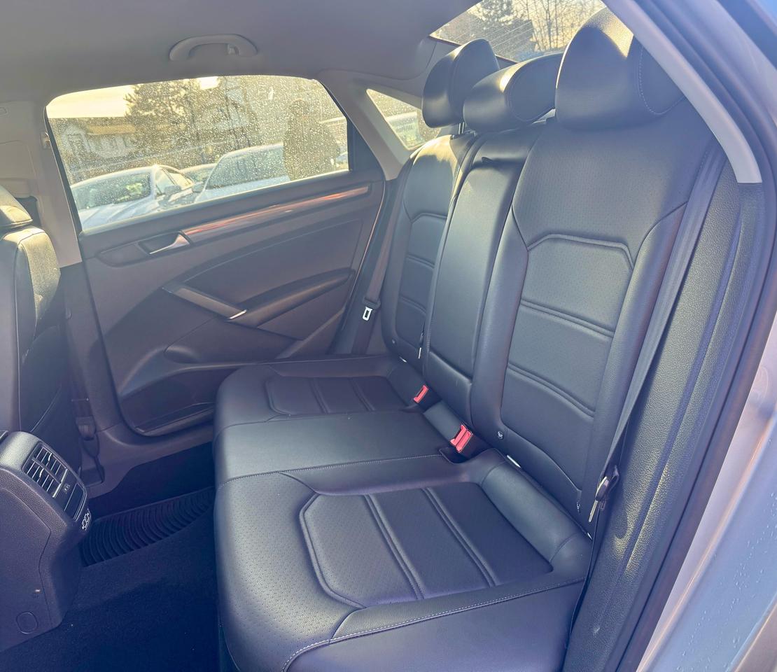 2020 Volkswagen Passat FINANCING AVAILABLE Photo15