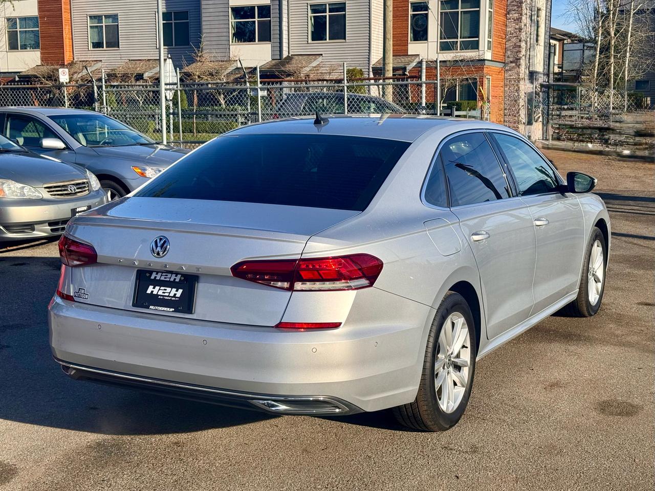 2020 Volkswagen Passat FINANCING AVAILABLE Photo5