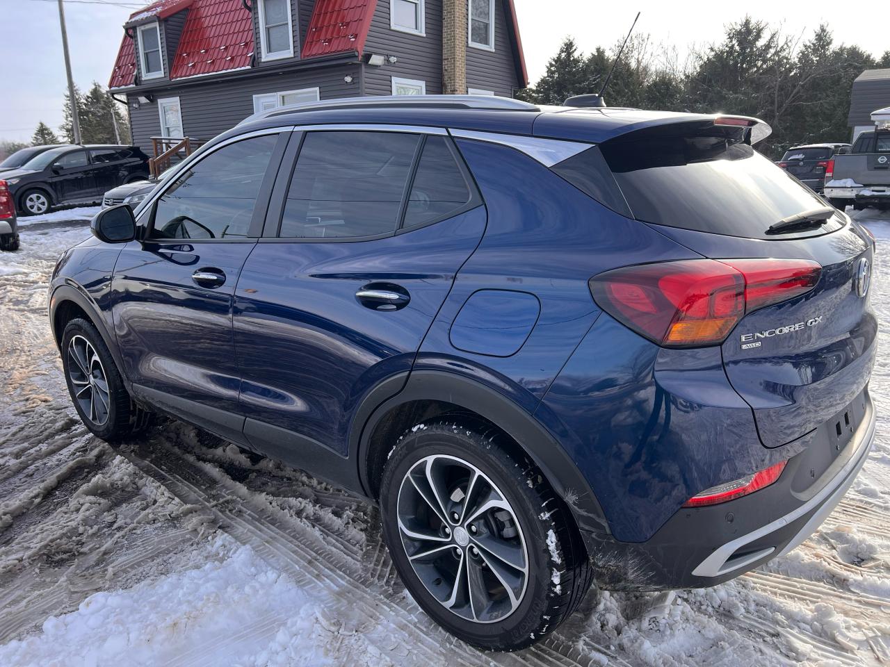 2022 Buick Encore GX AWD 4dr Select Photo