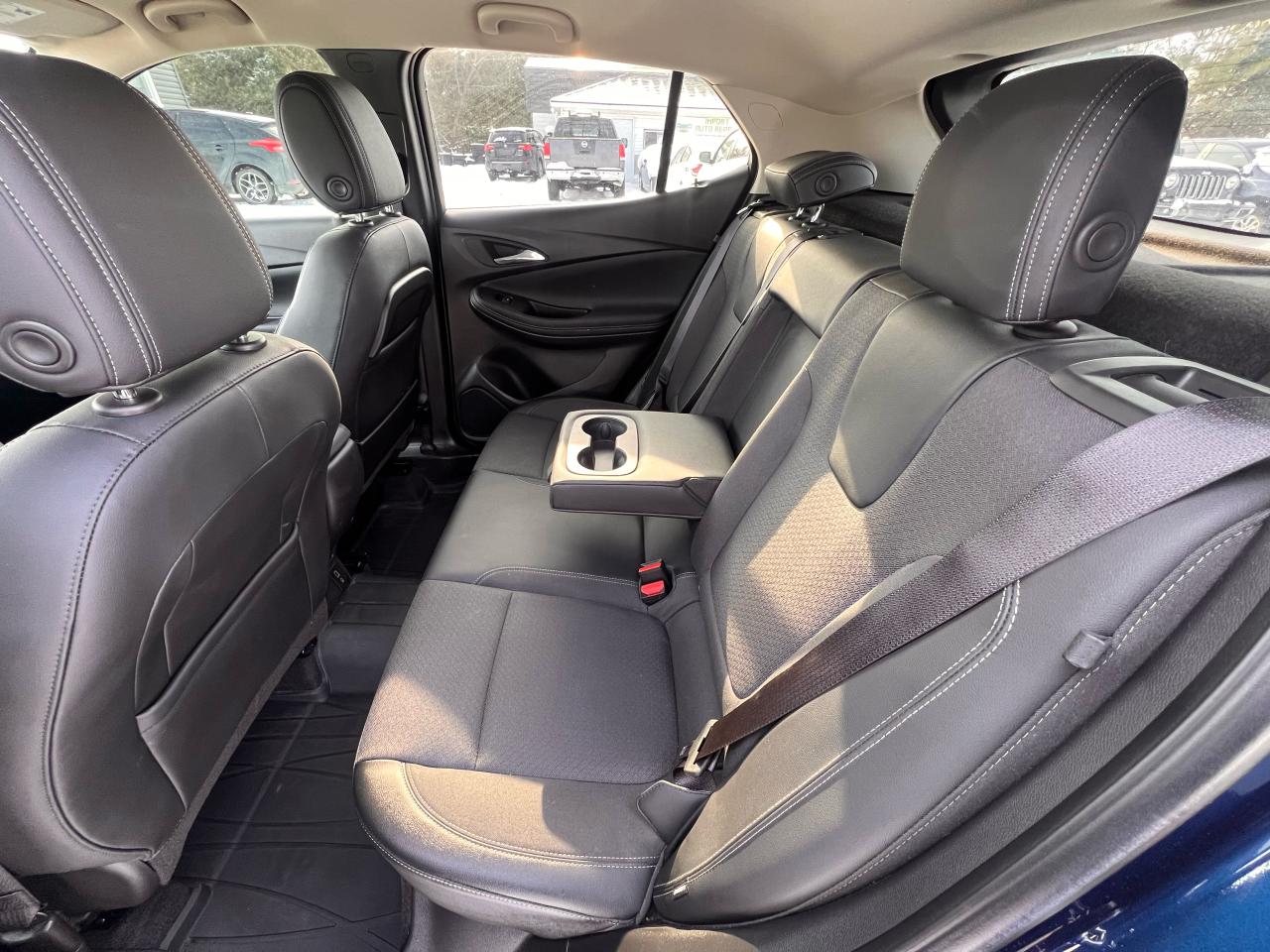 2022 Buick Encore GX AWD 4dr Select Photo