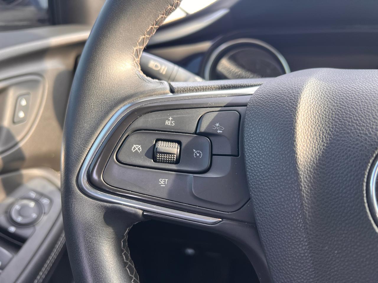 2022 Buick Encore GX AWD 4dr Select Photo