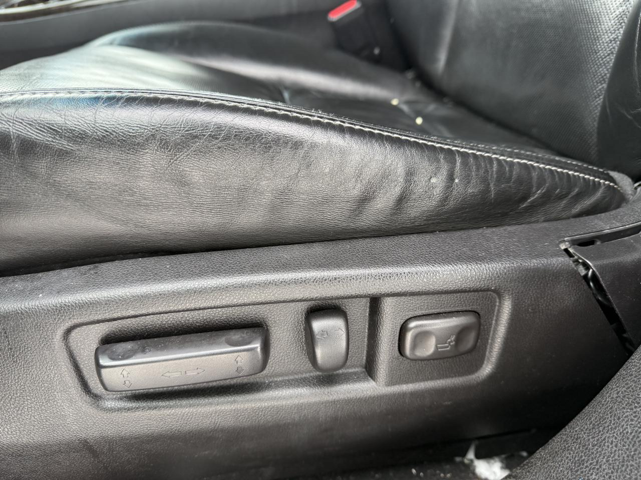 2011 Acura MDX Tech pkg Photo