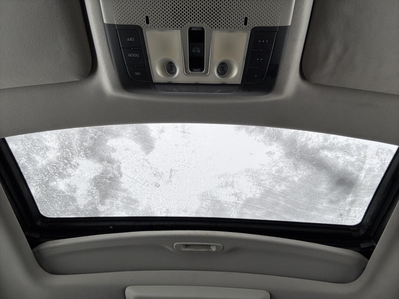 2011 Acura MDX Tech pkg Photo