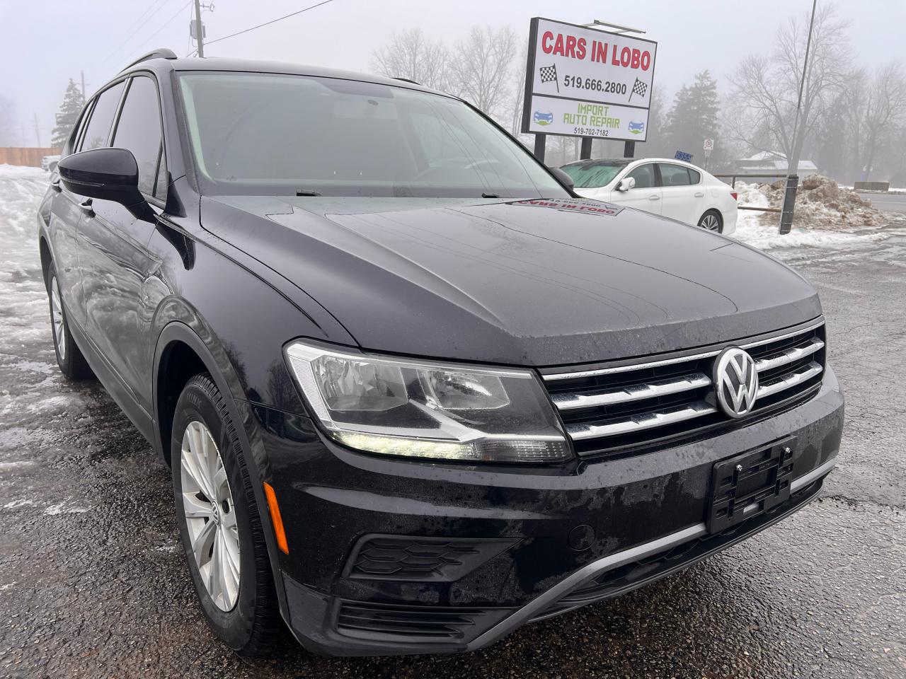 2019 Volkswagen Tiguan Trendline 4Motion Photo0