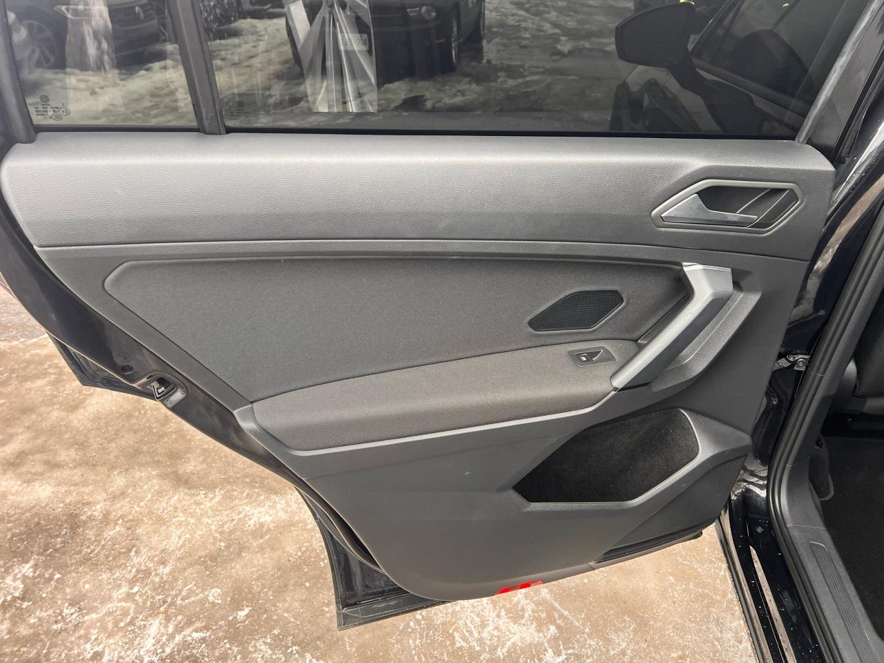 2019 Volkswagen Tiguan Trendline 4Motion Photo