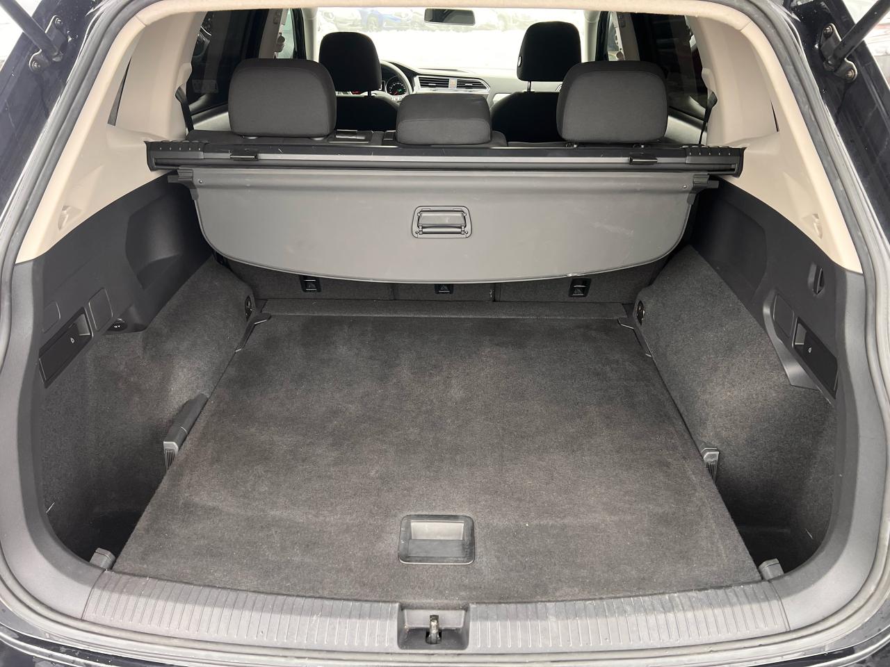 2019 Volkswagen Tiguan Trendline 4Motion Photo