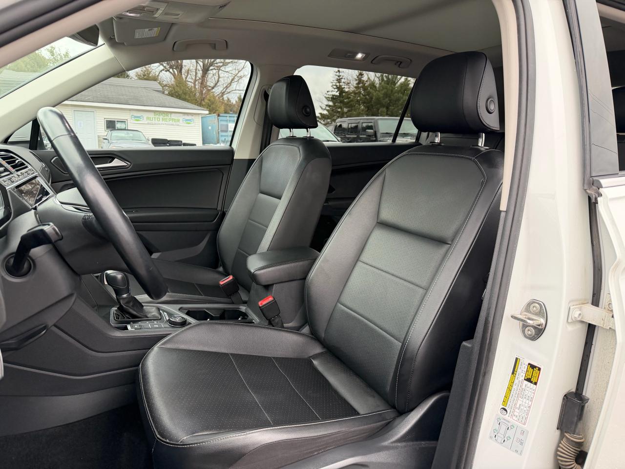 2018 Volkswagen Tiguan 4Motion/ Leather/ 7 Seater Photo