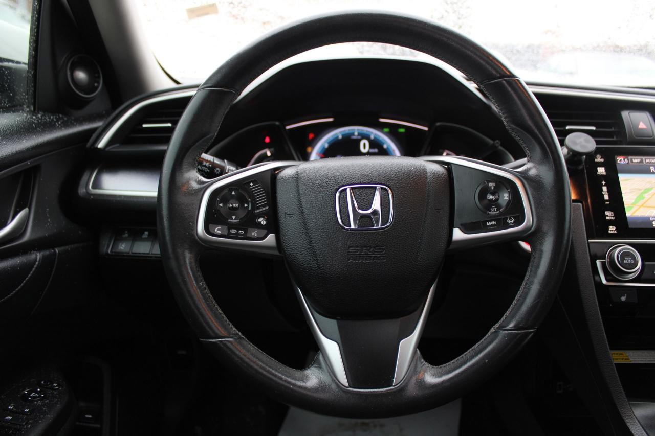 2017 Honda Civic Touring Photo