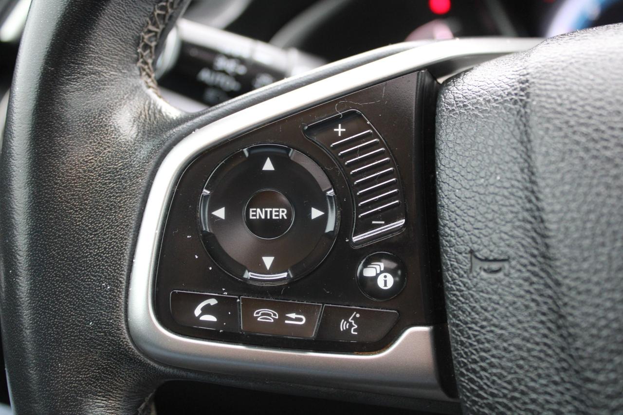 2017 Honda Civic Touring Photo