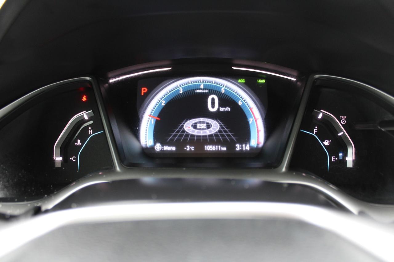 2017 Honda Civic Touring Photo