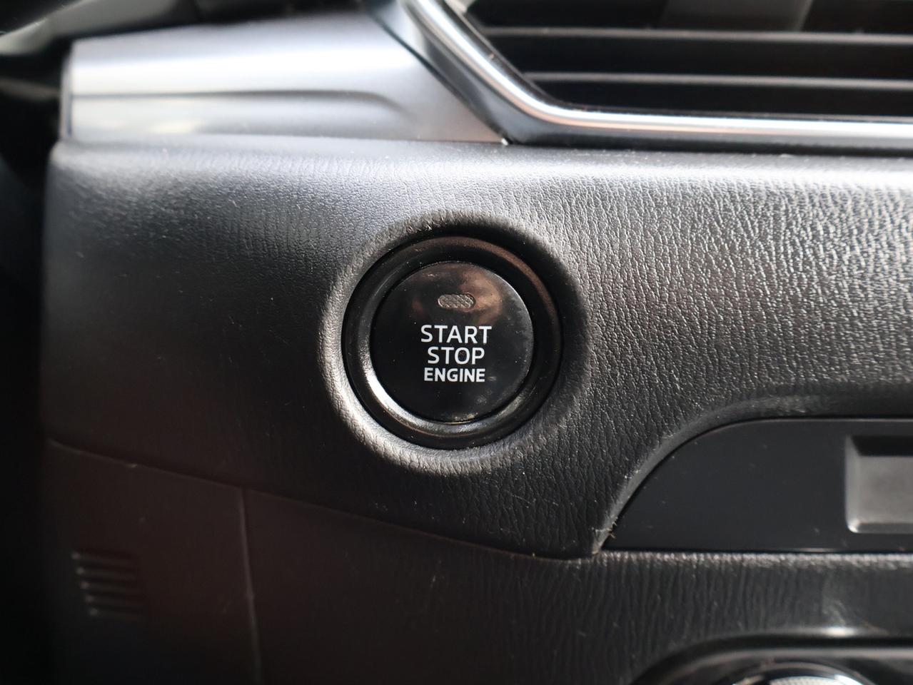 2018 Mazda CX-5 GX-SPORT AWD CERTIFIED *ACCIDENT FREE*MAZDA MAINTAIN* CAMERA BLUETOOTH HEATED SEATS CRUISE ALLOYS Photo