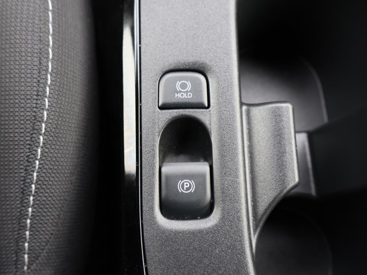 2023 Toyota Corolla SE Hatchback CERTIFIED *1 OWNER*ACCIDENT FREE* CAMERA BLUETOOTH CRUISE ALLOYS Photo