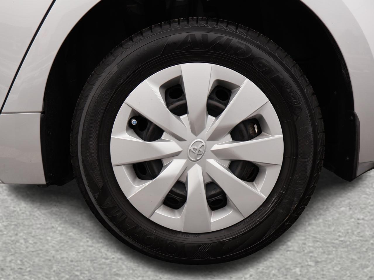 2023 Toyota Corolla SE Hatchback CERTIFIED *1 OWNER*ACCIDENT FREE* CAMERA BLUETOOTH CRUISE ALLOYS Photo