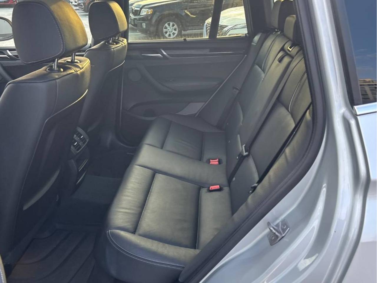 2017 BMW X3 xDrive28i - Photo #7