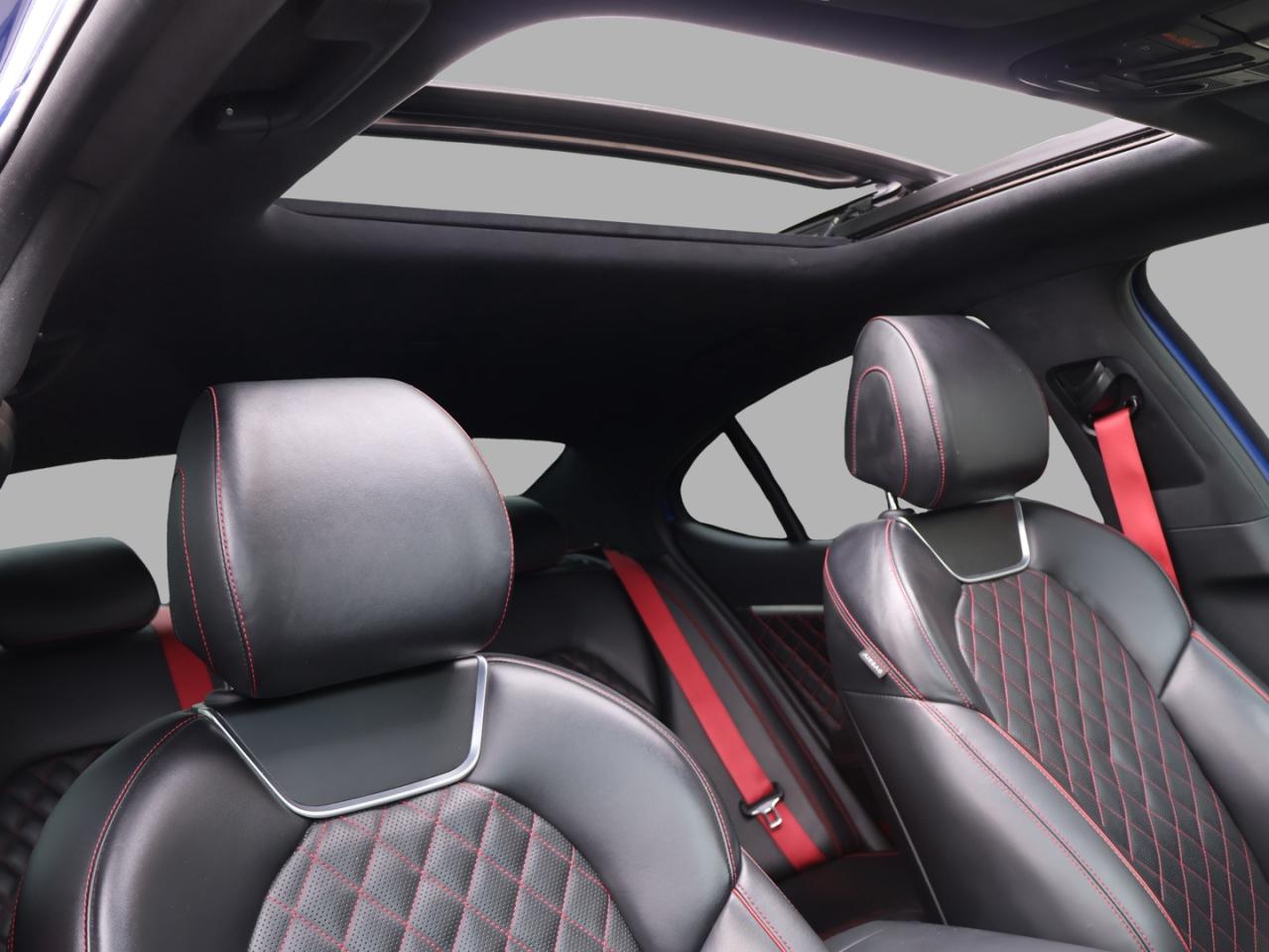 2023 Genesis G70 3.3T SPORT AWD CERTIFIED *1 OWNER* CAMERA NAV BLUETOOTH LEATHER COOL/HEAT SEAT/STEERING SUNROOF CRUISE ALLOYS Photo