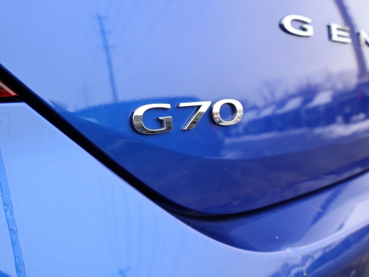 2023 Genesis G70 3.3T SPORT AWD CERTIFIED *1 OWNER* CAMERA NAV BLUETOOTH LEATHER COOL/HEAT SEAT/STEERING SUNROOF CRUISE ALLOYS Photo