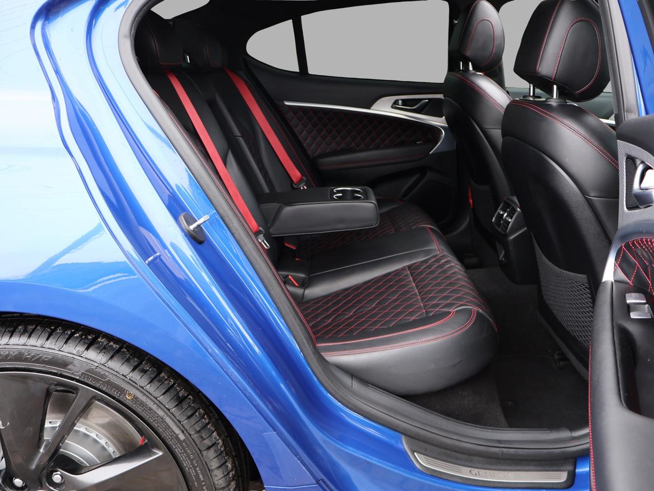 2023 Genesis G70 3.3T SPORT AWD CERTIFIED *1 OWNER* CAMERA NAV BLUETOOTH LEATHER COOL/HEAT SEAT/STEERING SUNROOF CRUISE ALLOYS Photo