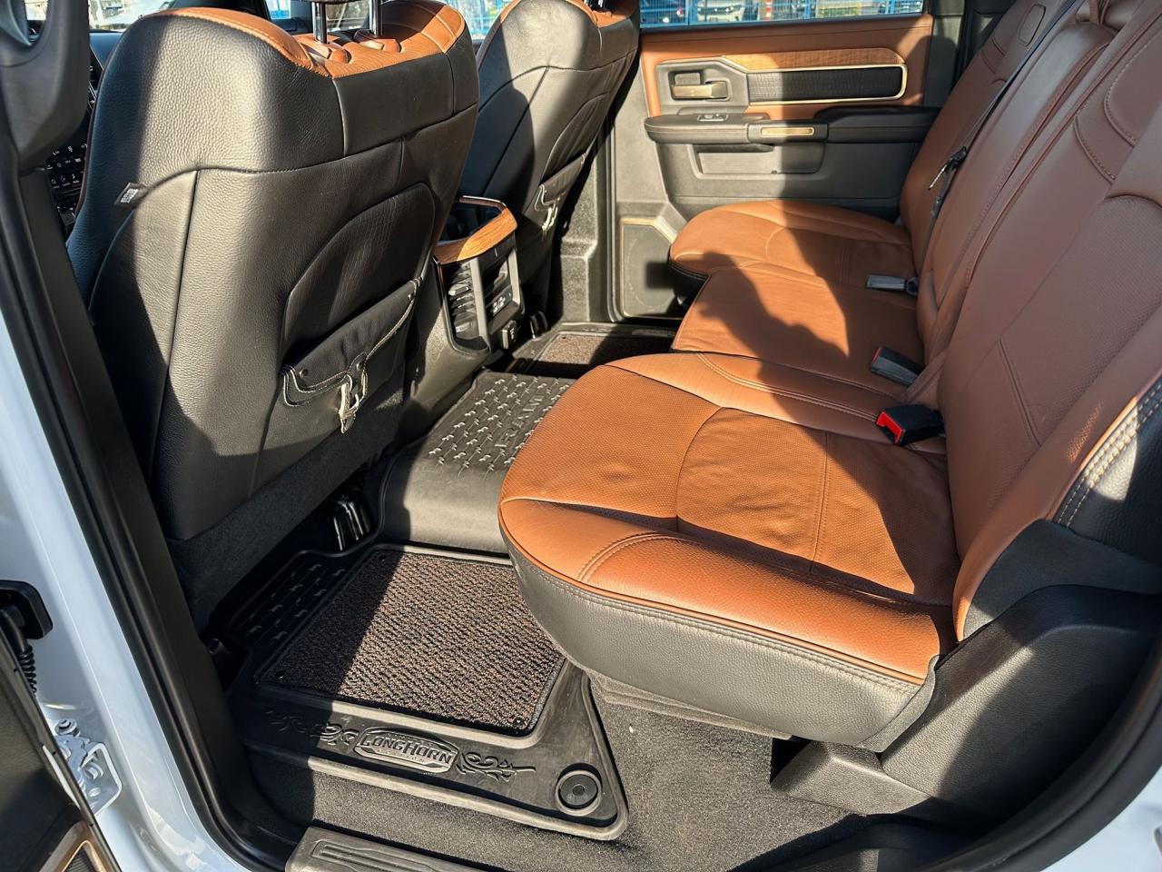 2024 RAM 3500 Limited Longhorn Photo15