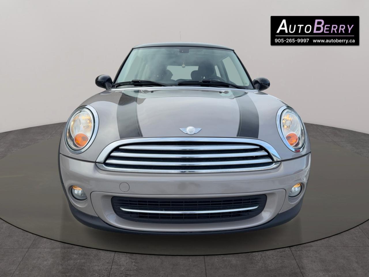 2013 MINI Cooper Hardtop 2dr Cpe Photo