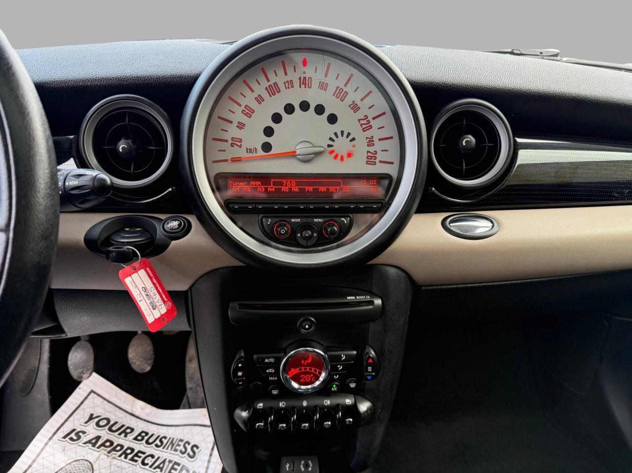 2013 MINI Cooper Hardtop 2dr Cpe Photo