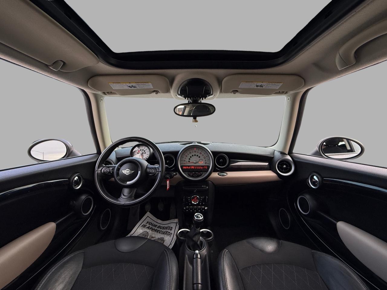 2013 MINI Cooper Hardtop 2dr Cpe Photo