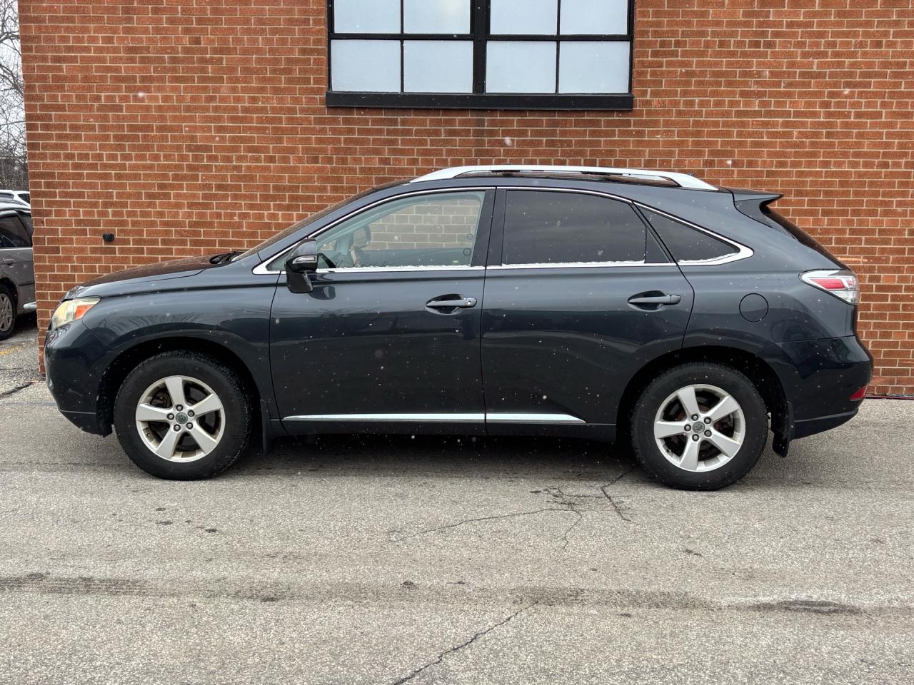 2011 Lexus RX Ultra Premium, Navi, DVD, Camera, AWD 4dr Photo2