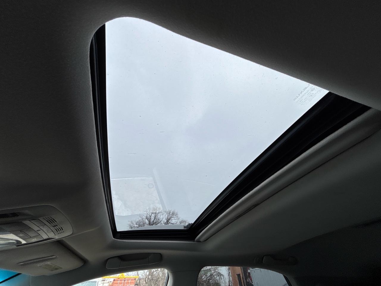 2011 Lexus RX Ultra Premium, Navi, DVD, Camera, AWD 4dr Photo