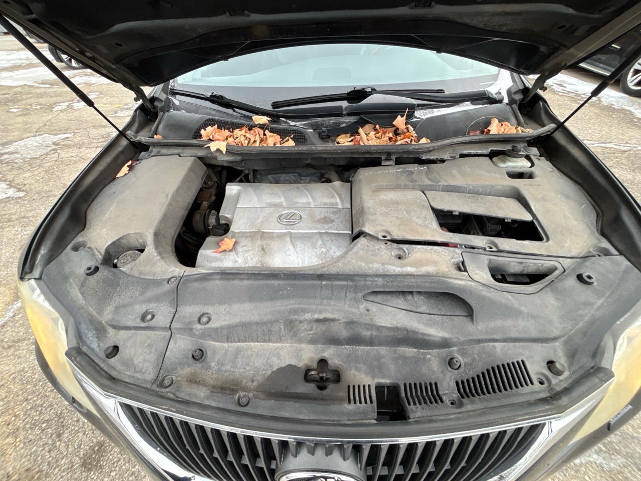 2011 Lexus RX Ultra Premium, Navi, DVD, Camera, AWD 4dr Photo