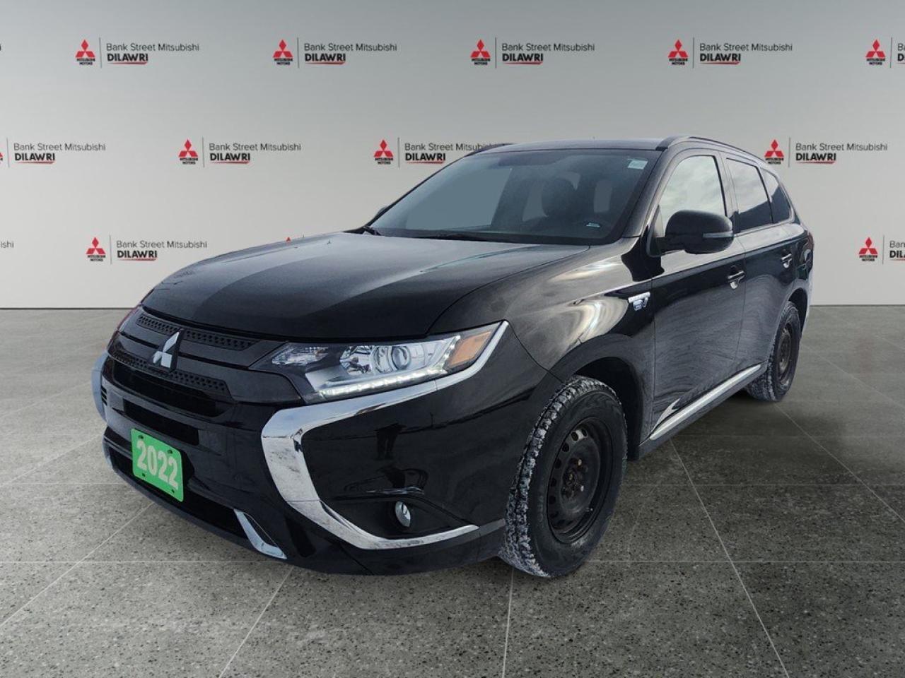 Used 2022 Mitsubishi Outlander Plug-In Hybrid Black Edition S-AWC for sale in Gloucester, ON