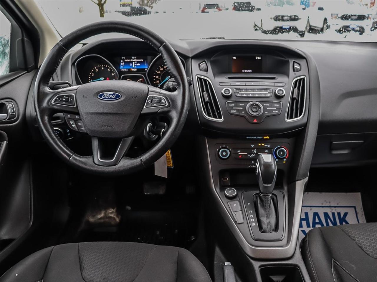 2015 Ford Focus 5DR HB SE Photo