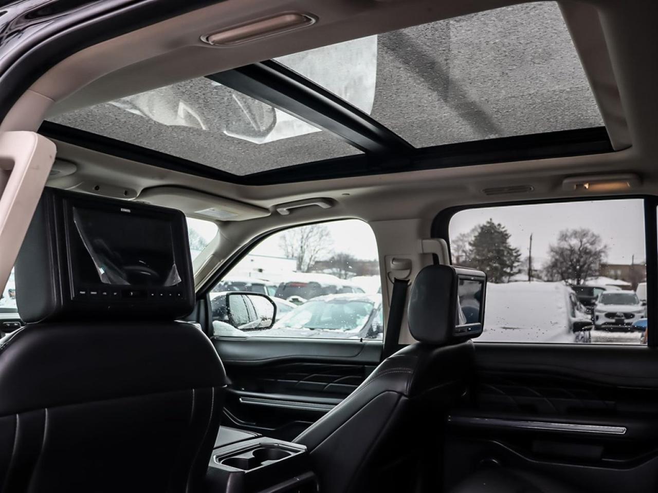 2021 Ford Expedition Max Platinum Max 4x4 Photo