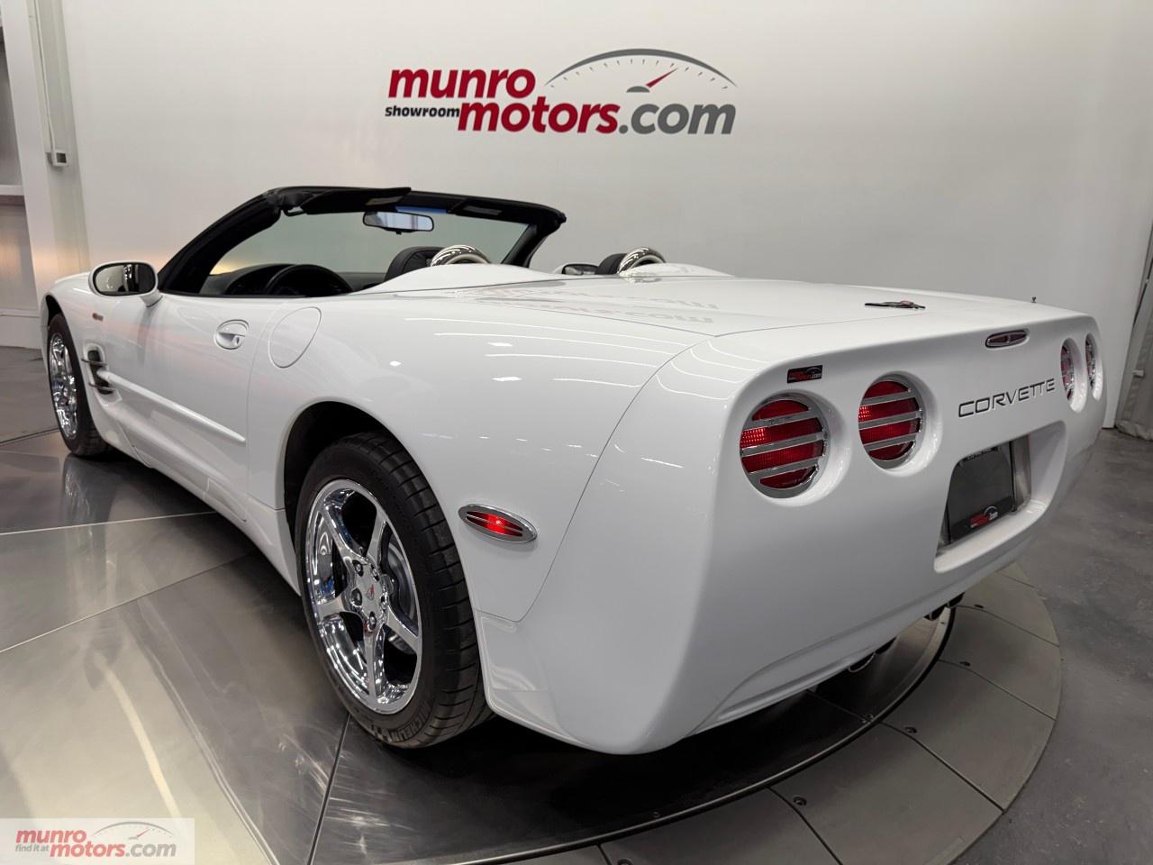 2000 Chevrolet Corvette 2dr Convertible Photo