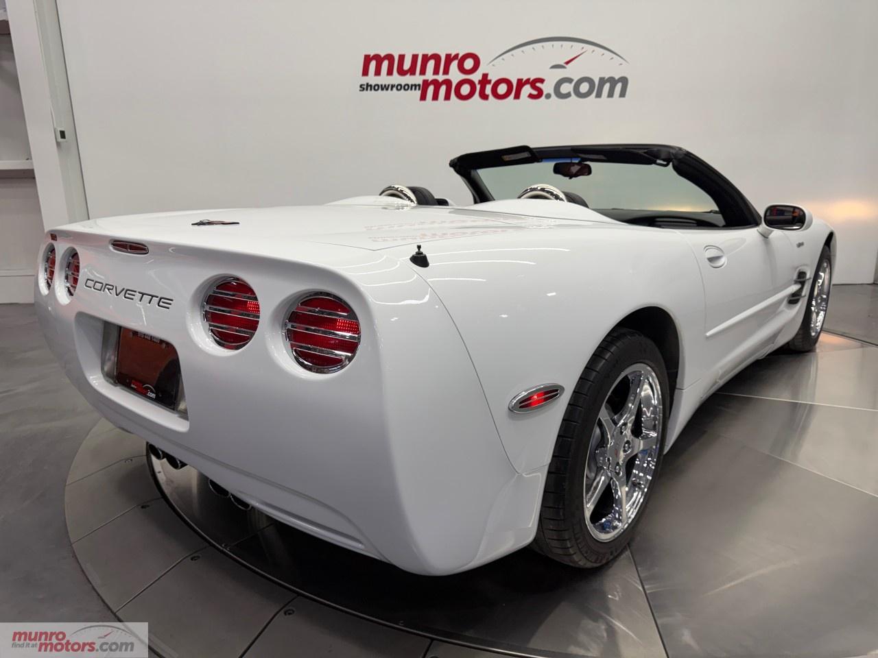 2000 Chevrolet Corvette 2dr Convertible Photo