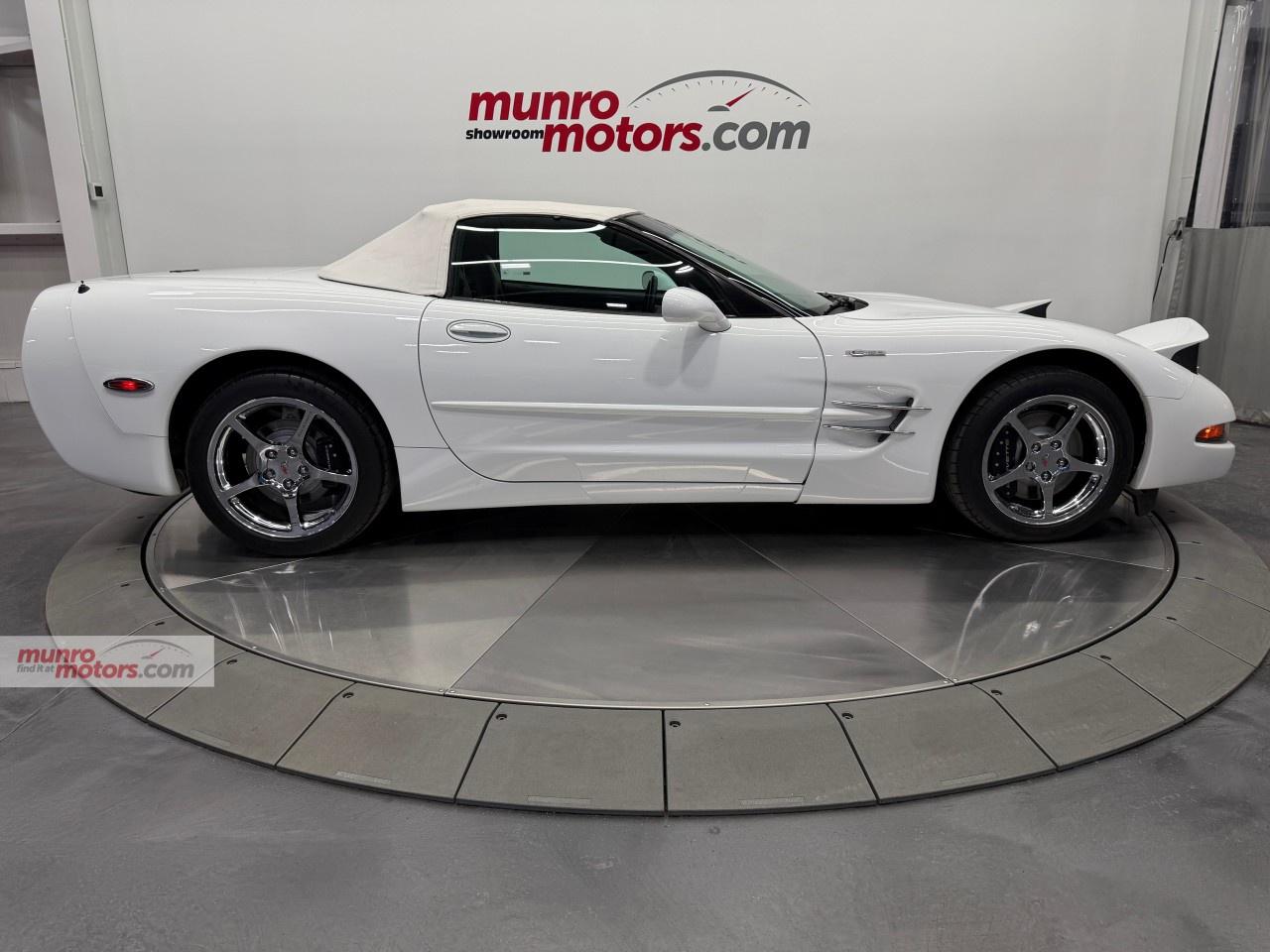 2000 Chevrolet Corvette 2dr Convertible Photo