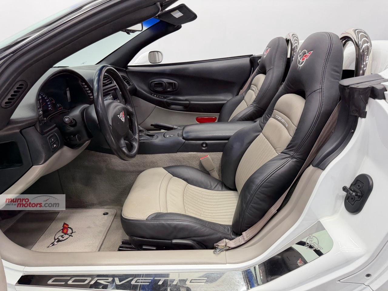 2000 Chevrolet Corvette 2dr Convertible Photo