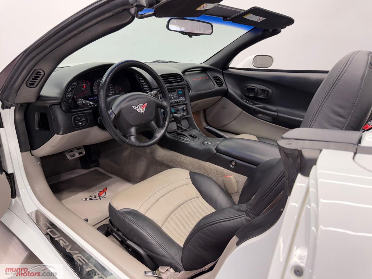 2000 Chevrolet Corvette 2dr Convertible Photo