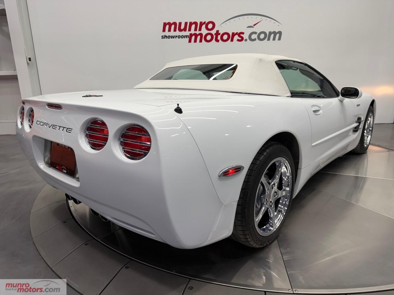 2000 Chevrolet Corvette 2dr Convertible Photo